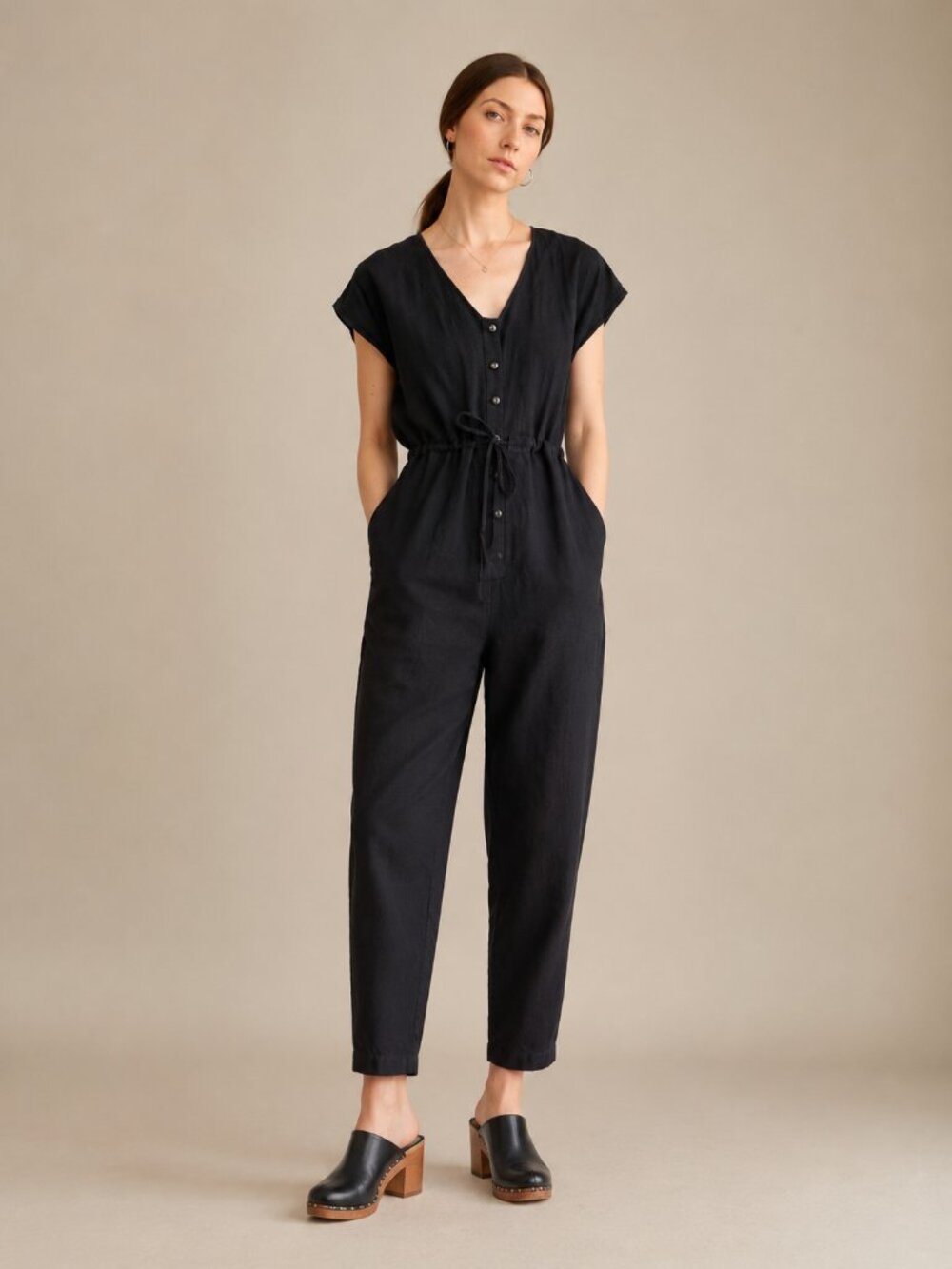 ALI GOLDEN 100% Linen Black Button‎ Front Cap Sleeve Jumpsuit